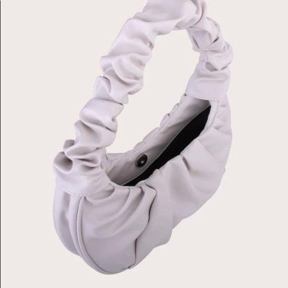 PLT WHITE LEATHER SHOULDER BAG - Picture 2 of 2